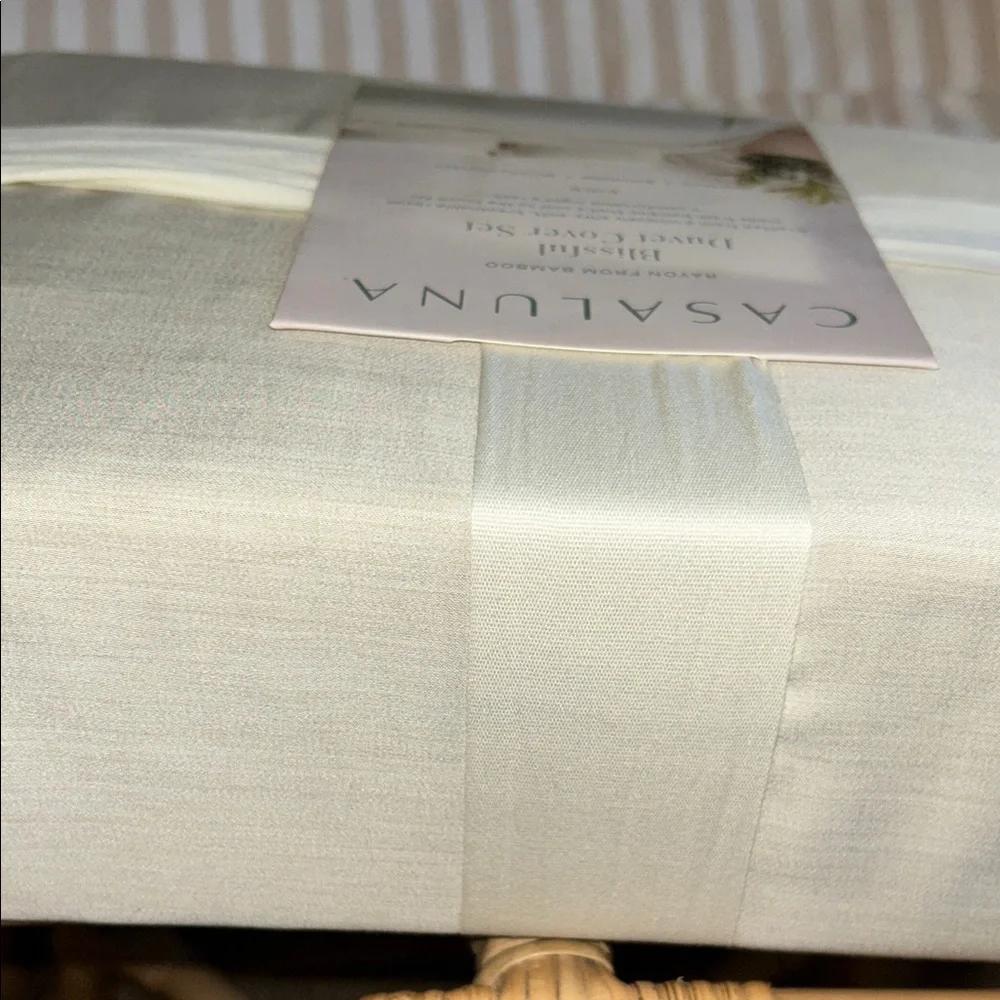 Casaluna King Blissful 3-Piece Duvet Cover Set - Light Olive Green